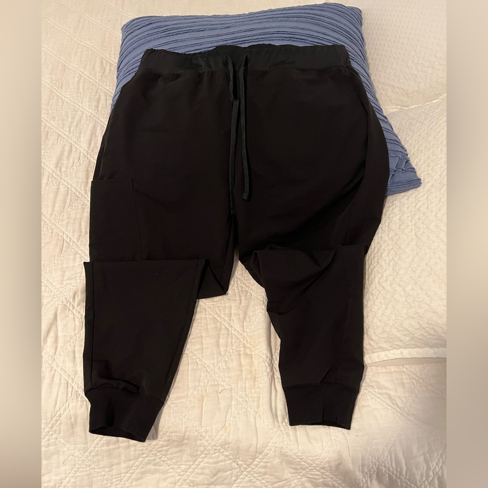 Mandala Women’s Joggers